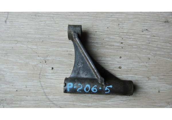 Кронштейн двигуна Peugeot, Citroen 1.4 b